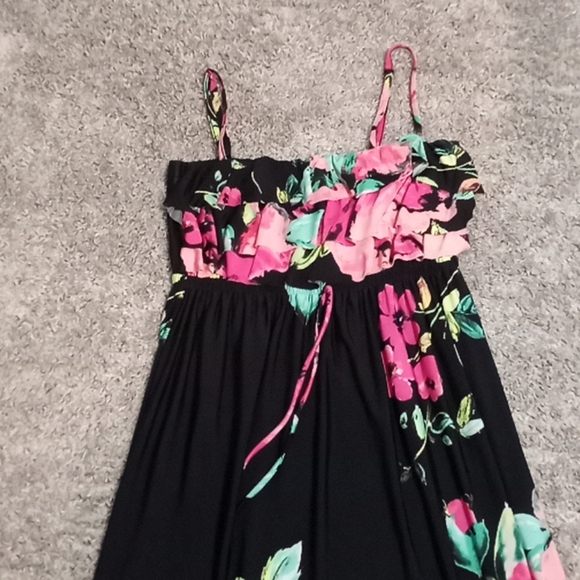 Floral pattern Summer dress - Picture 2 of 3